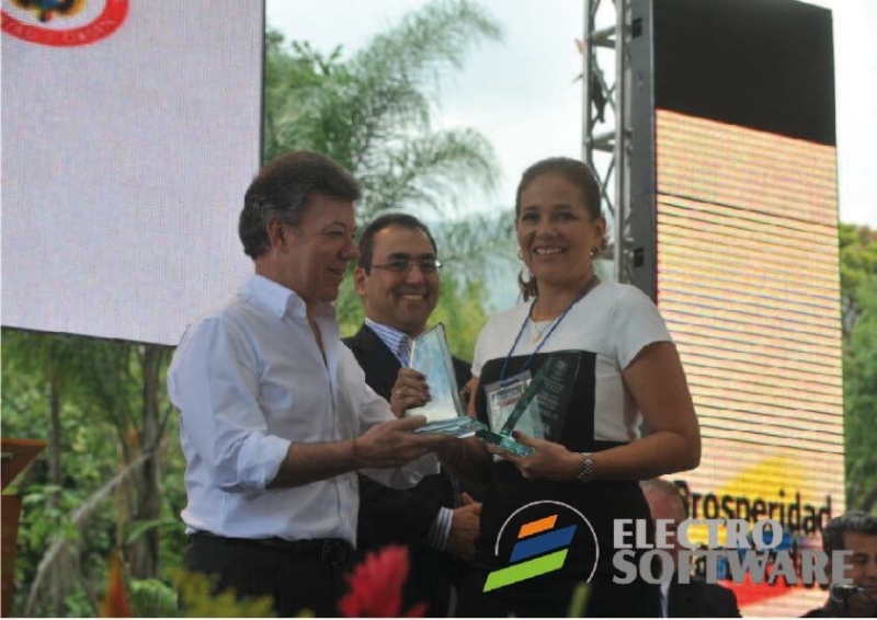 Imagen de Presidente Santos premia tecnología santandereana Electro Software
